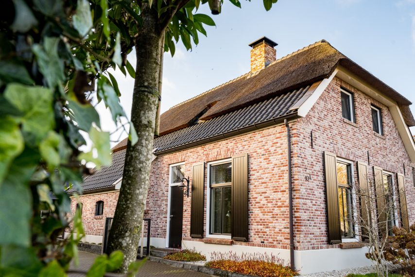 Traditionele vrijstaande woning in Kootwijkerbroek gebouwd door Wens&Co